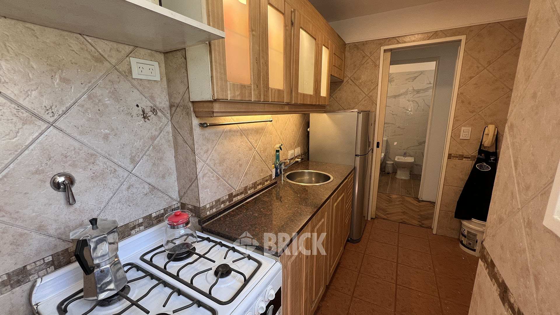 THAMES al 2000 Piso 5 12