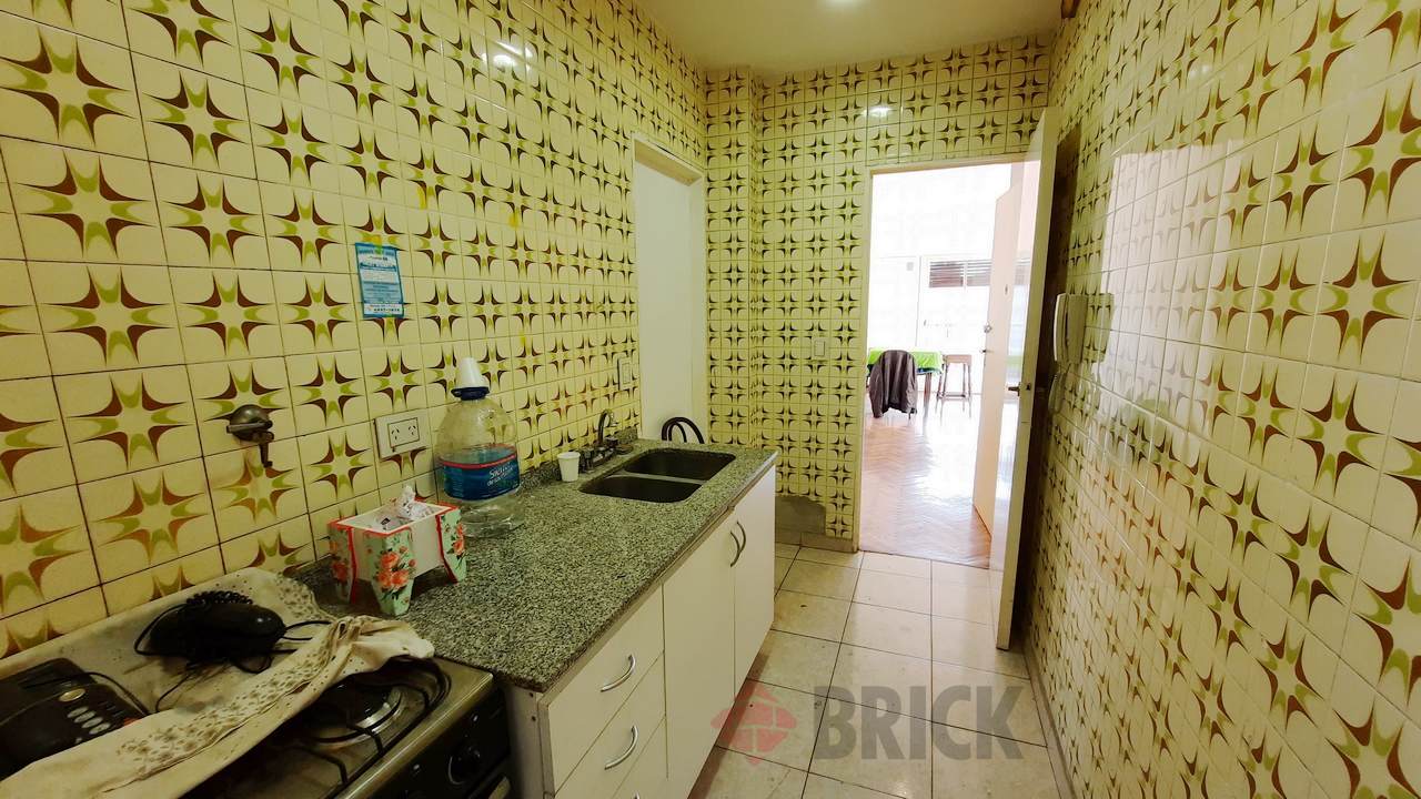 RIVADAVIA, AVDA. al 7500 Piso 2 19