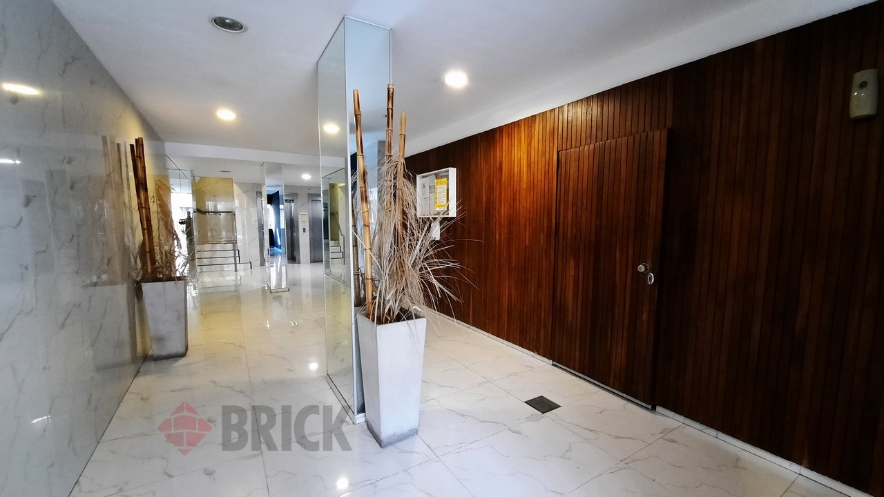 BOGOTA al 1600 Piso 4 18