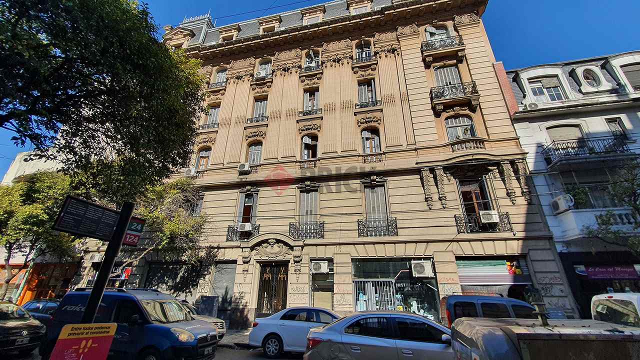 LAVALLE al 2700 Piso 1 17