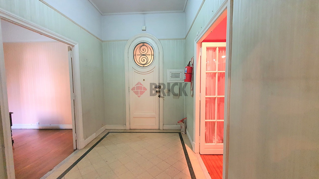 LAVALLE al 2700 Piso 1 2