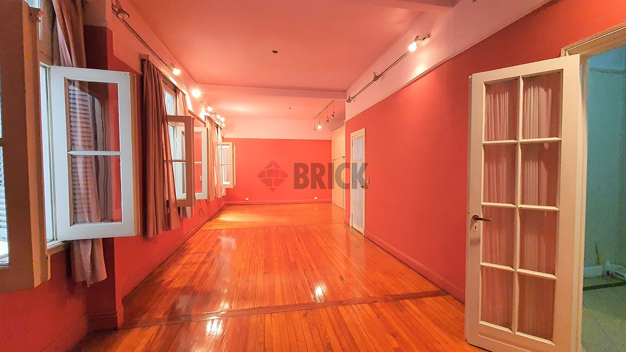 LAVALLE al 2700 Piso 1 5