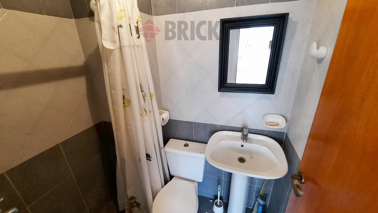 LAMBARE al 800 Piso 2 12