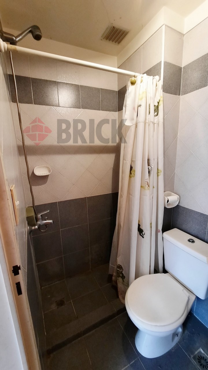 LAMBARE al 800 Piso 2 13