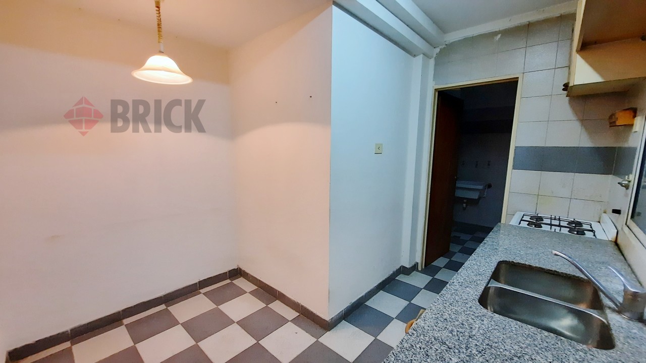 LAMBARE al 800 Piso 2 22