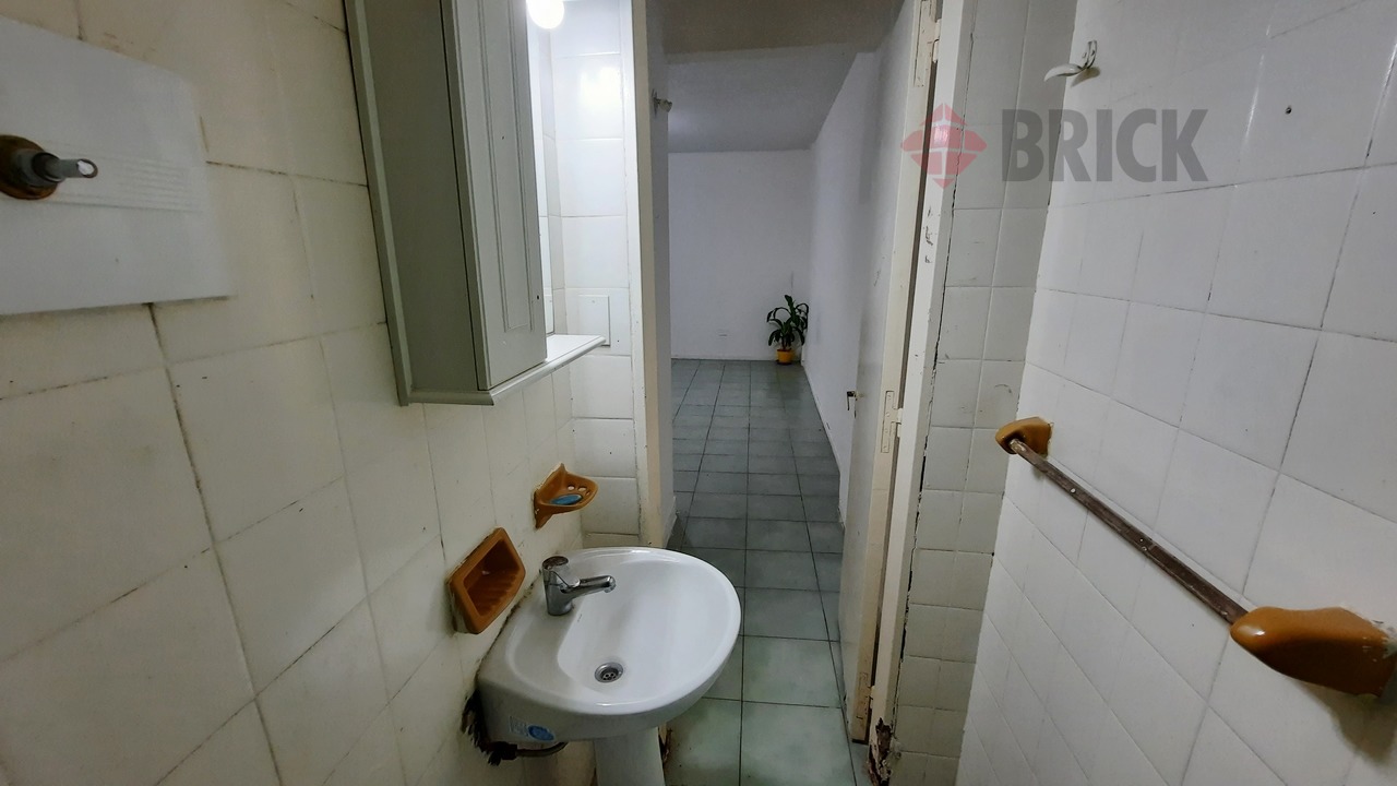 VIAMONTE al 2200 Piso PB 13