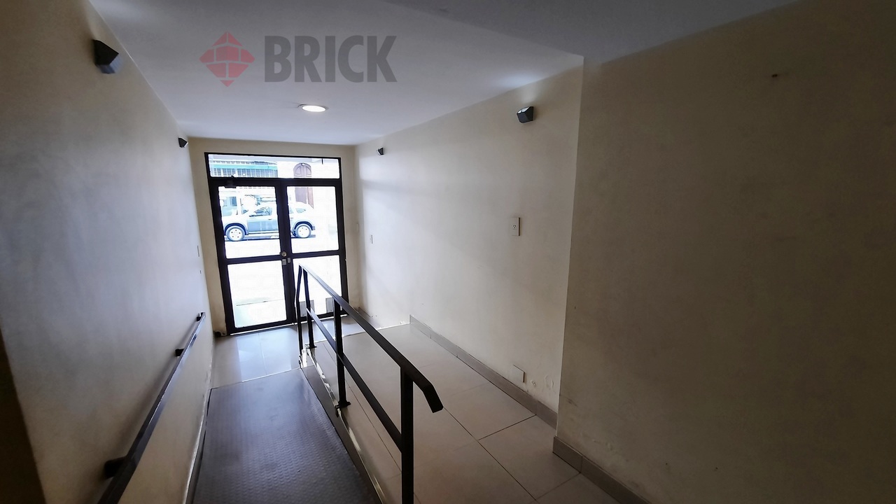 VIAMONTE al 2200 Piso PB 19