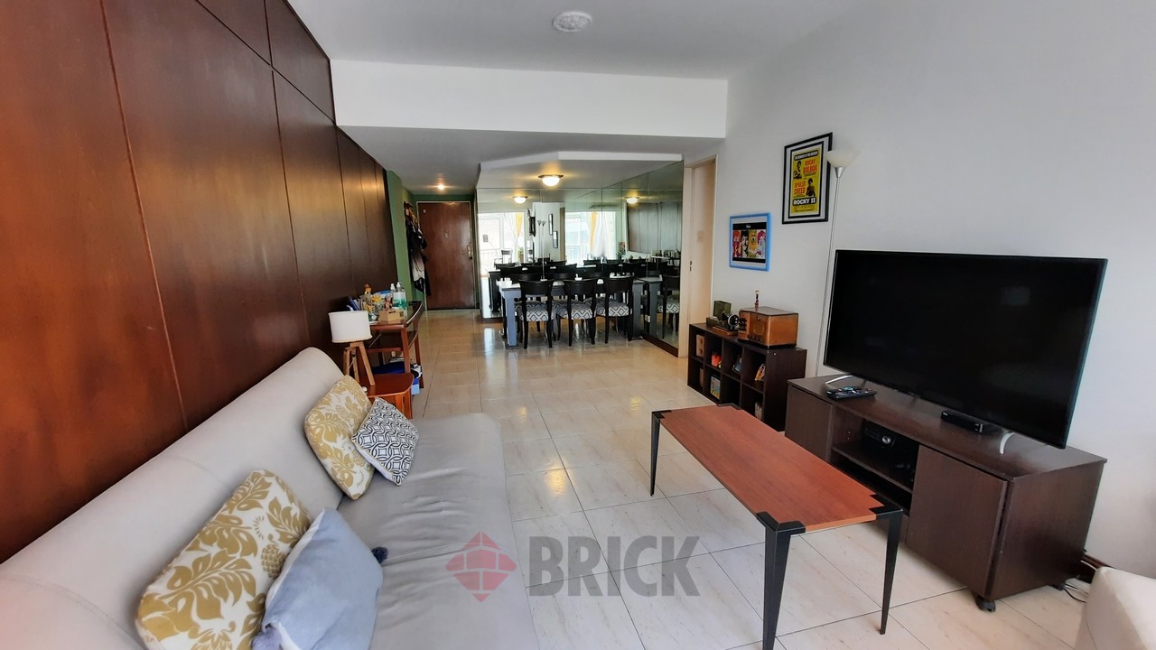 AMBROSETTI al 800 Piso 2 4