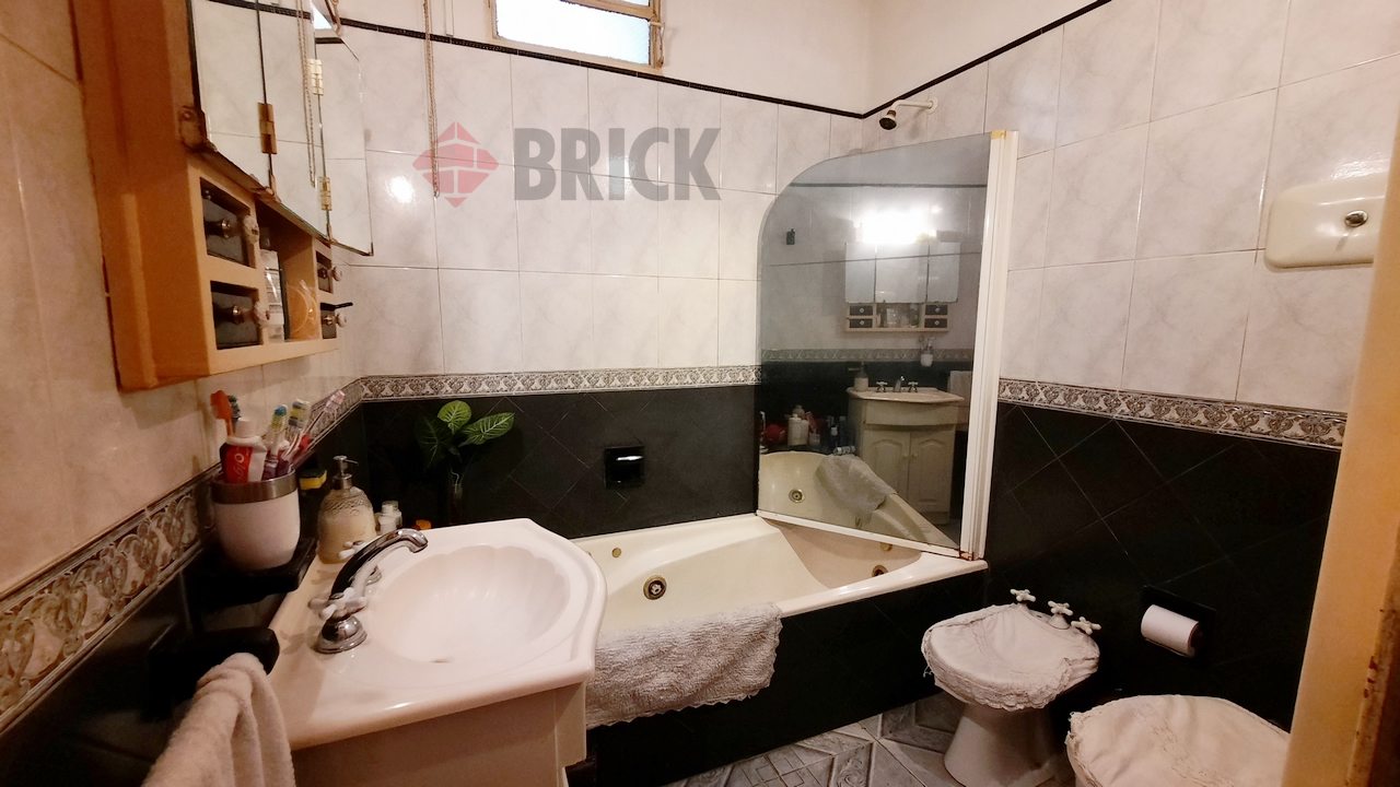 ECHEANDIA al 5800 Piso PB 6