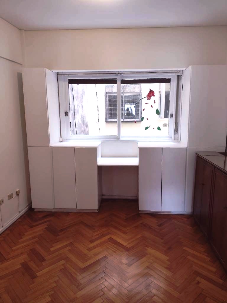 ECUADOR al 1400 Piso 7 12