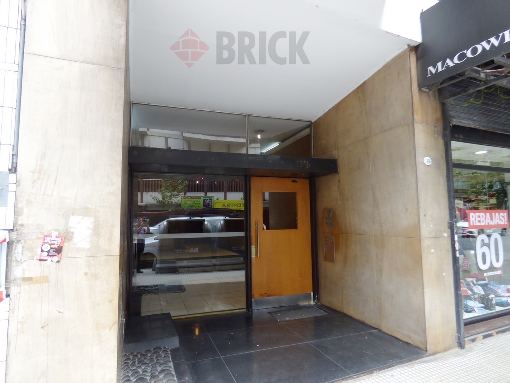 PUEYRREDON, AV. al 1300 Piso 4 23