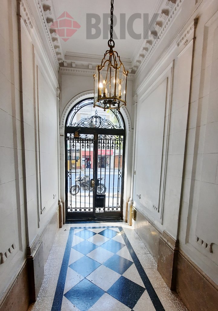 SANTA FE, AV. al 2600 Piso 3 27