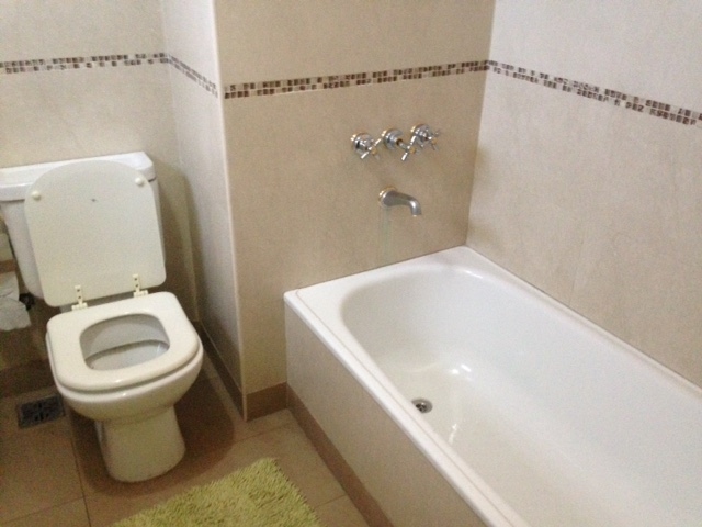 YRIGOYEN, HIPOLITO, AV. al 10000 10