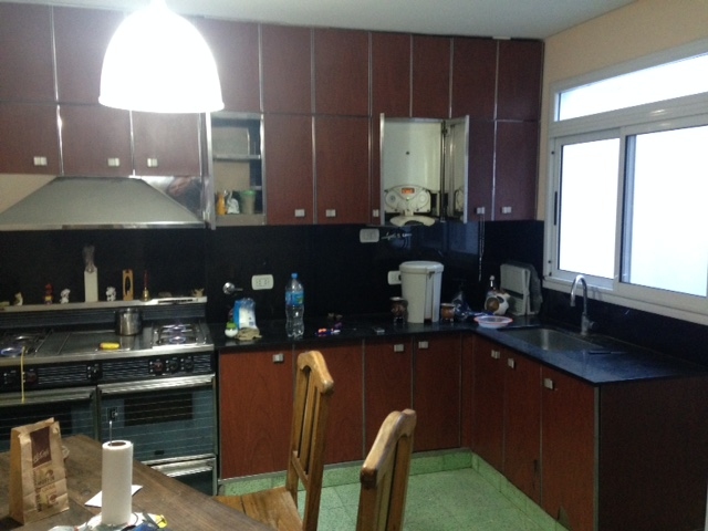 YRIGOYEN, HIPOLITO, AV. al 10000 2