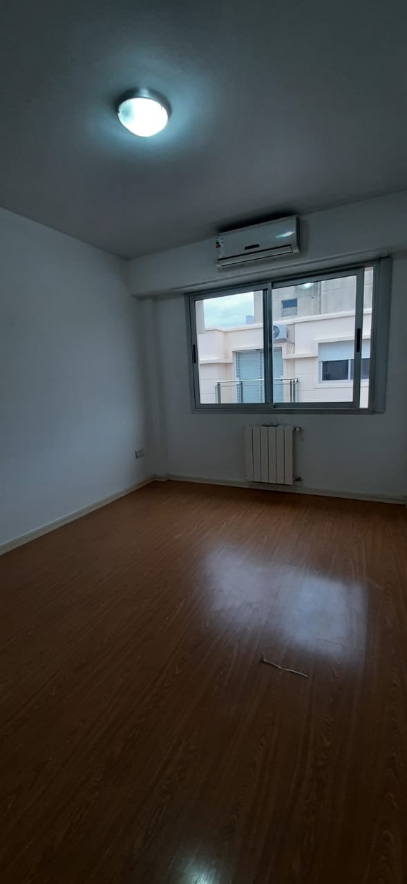 ALEM, LEANDRO N. al 1600 Piso 3 12