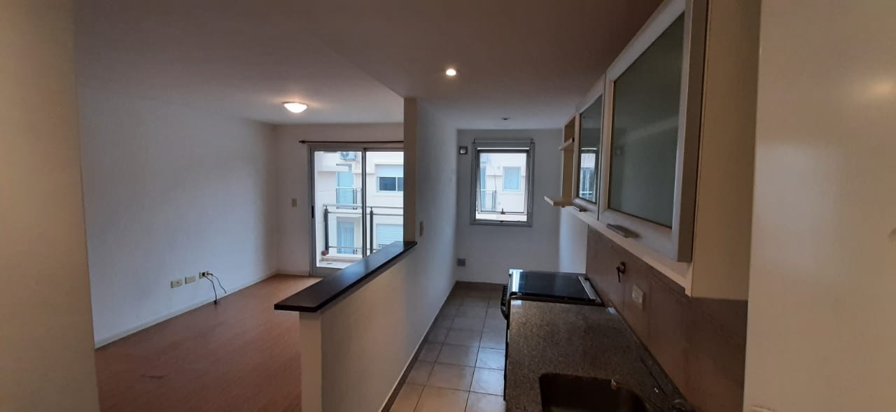 ALEM, LEANDRO N. al 1600 Piso 3 6