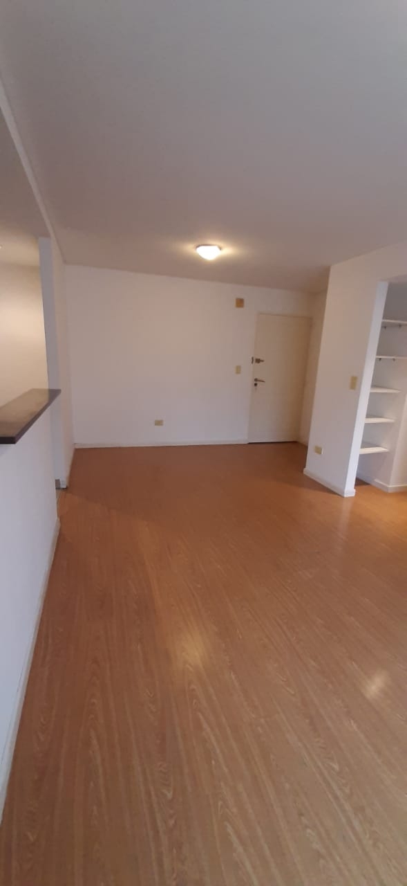ALEM, LEANDRO N. al 1600 Piso 3 8