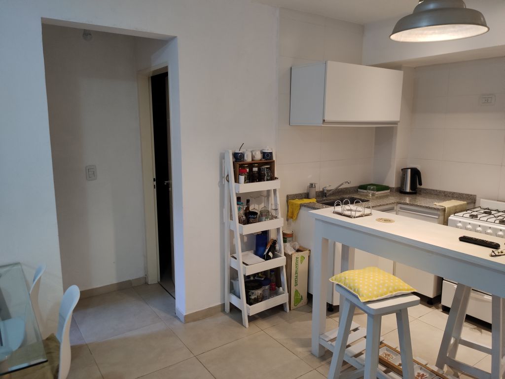 FONROUGE al 200 Piso PB 5