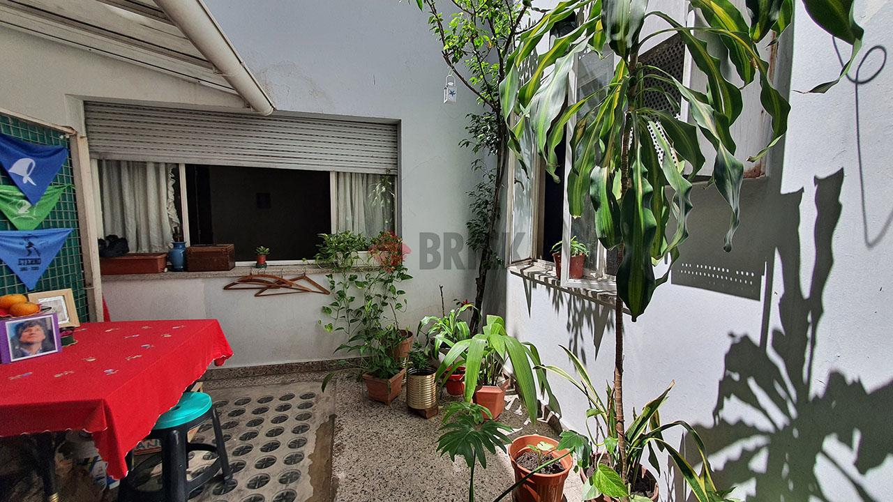 RIVADAVIA, AV. al 6500 Piso 1 13