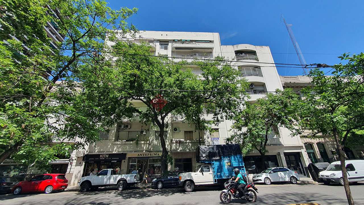 ECHEVERRIA al 2300 Piso 2 16