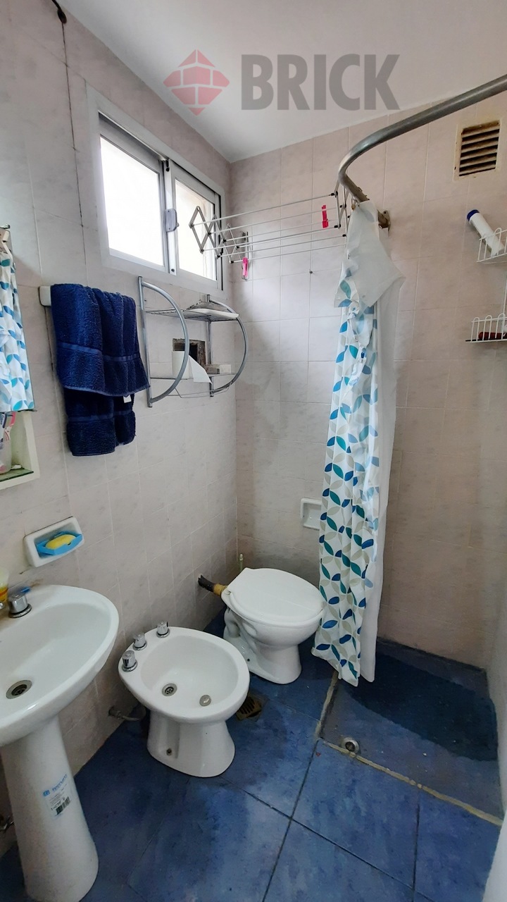 PUEYRREDON, AV. al 1300 Piso 7 12