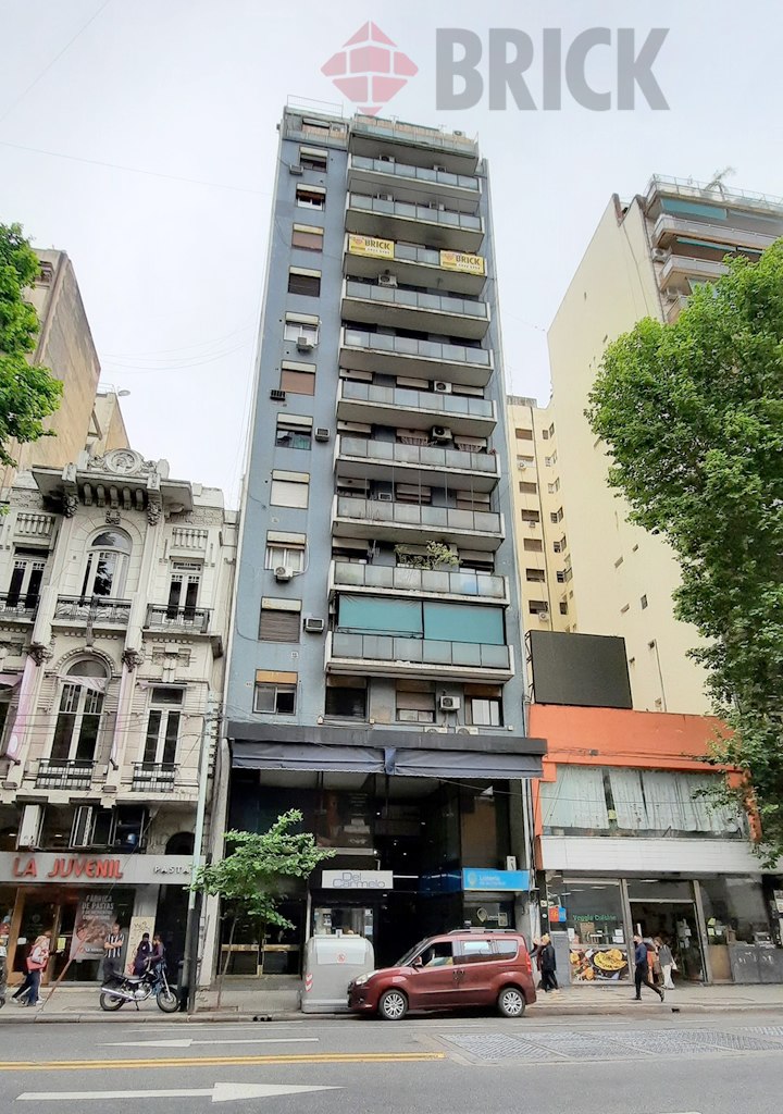 PUEYRREDON, AV. al 1300 Piso 7 18