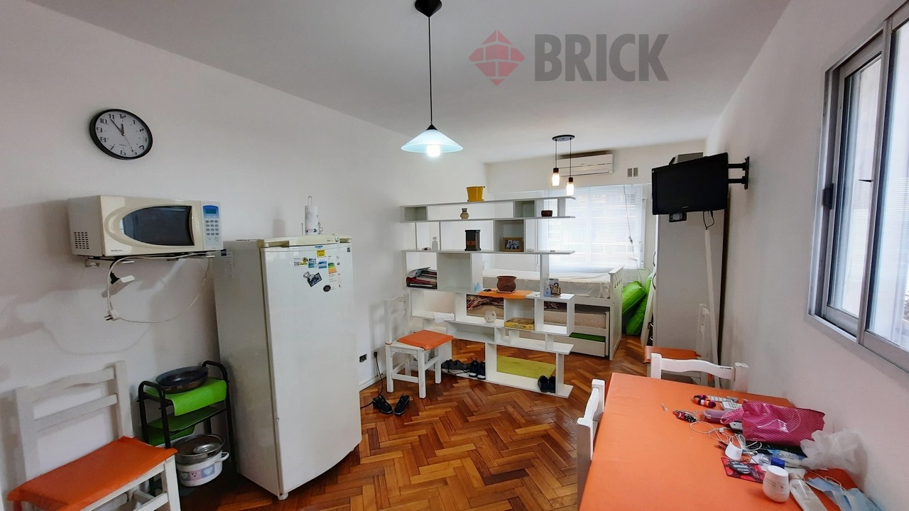 PUEYRREDON, AV. al 1300 Piso 7 2