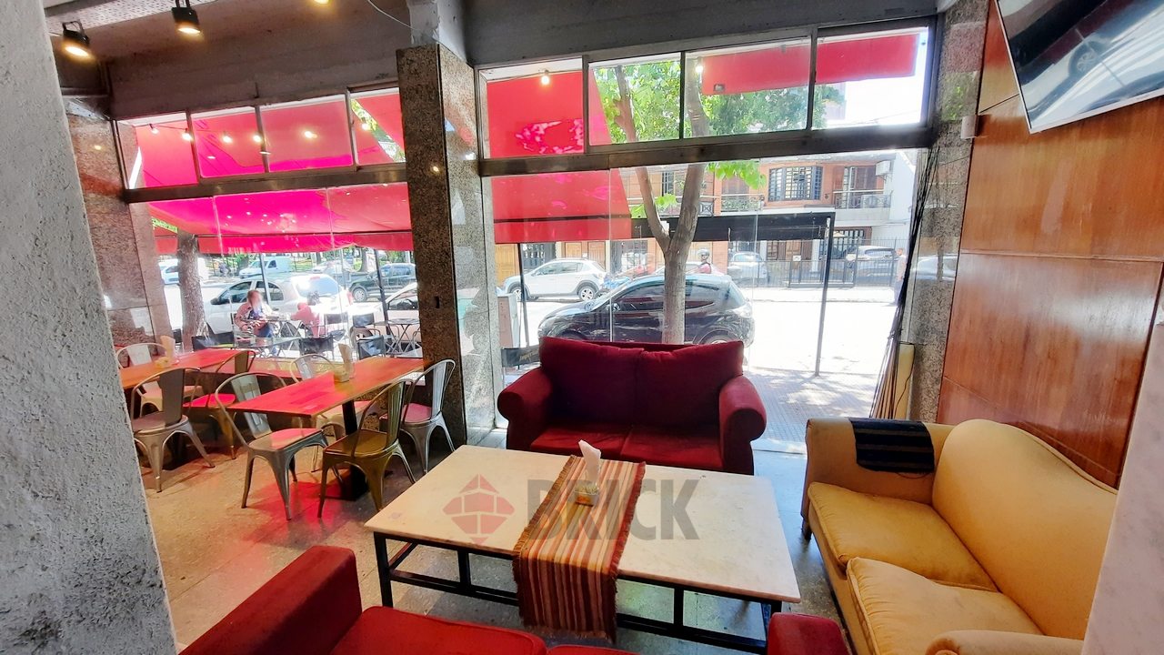 CASEROS, AV. al 3000 5