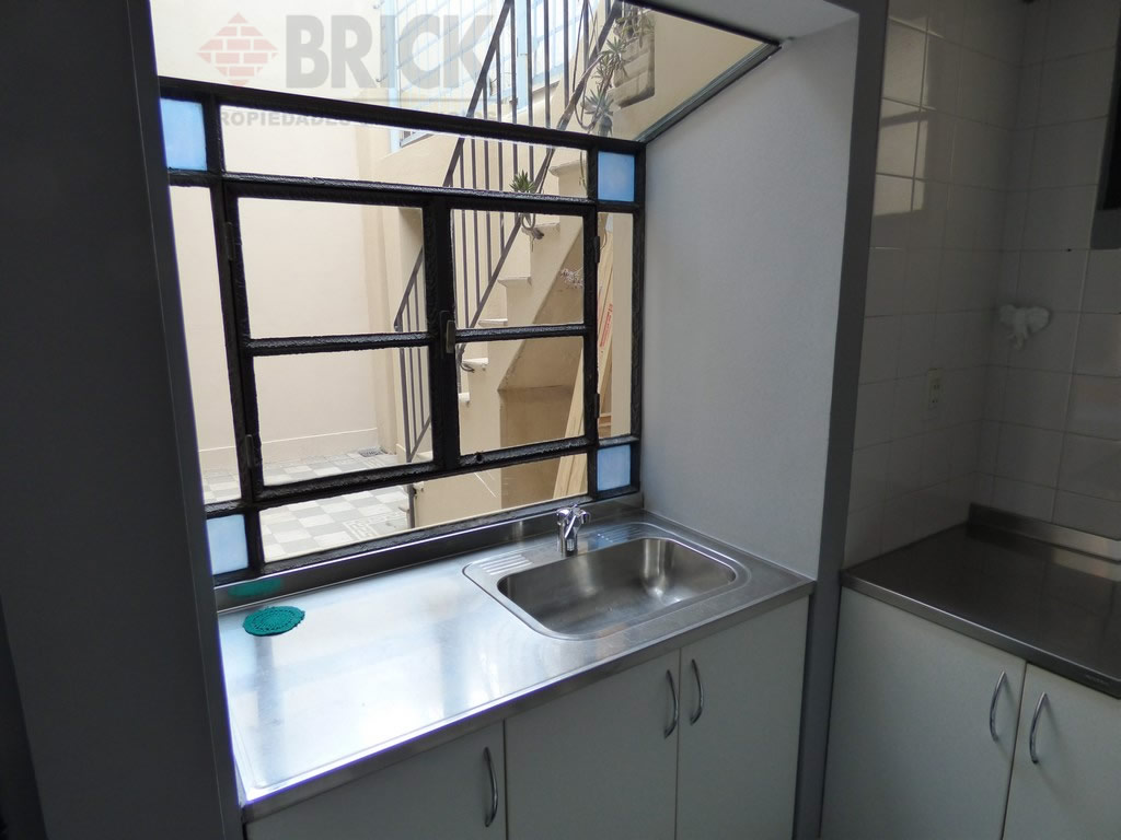 DIRECTORIO, AV. al 700 Piso PB 19