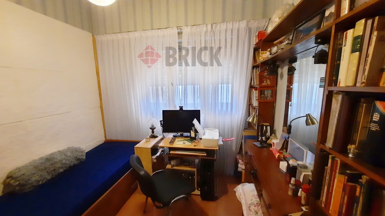 AGUIRRE al 1100 Piso PB 10