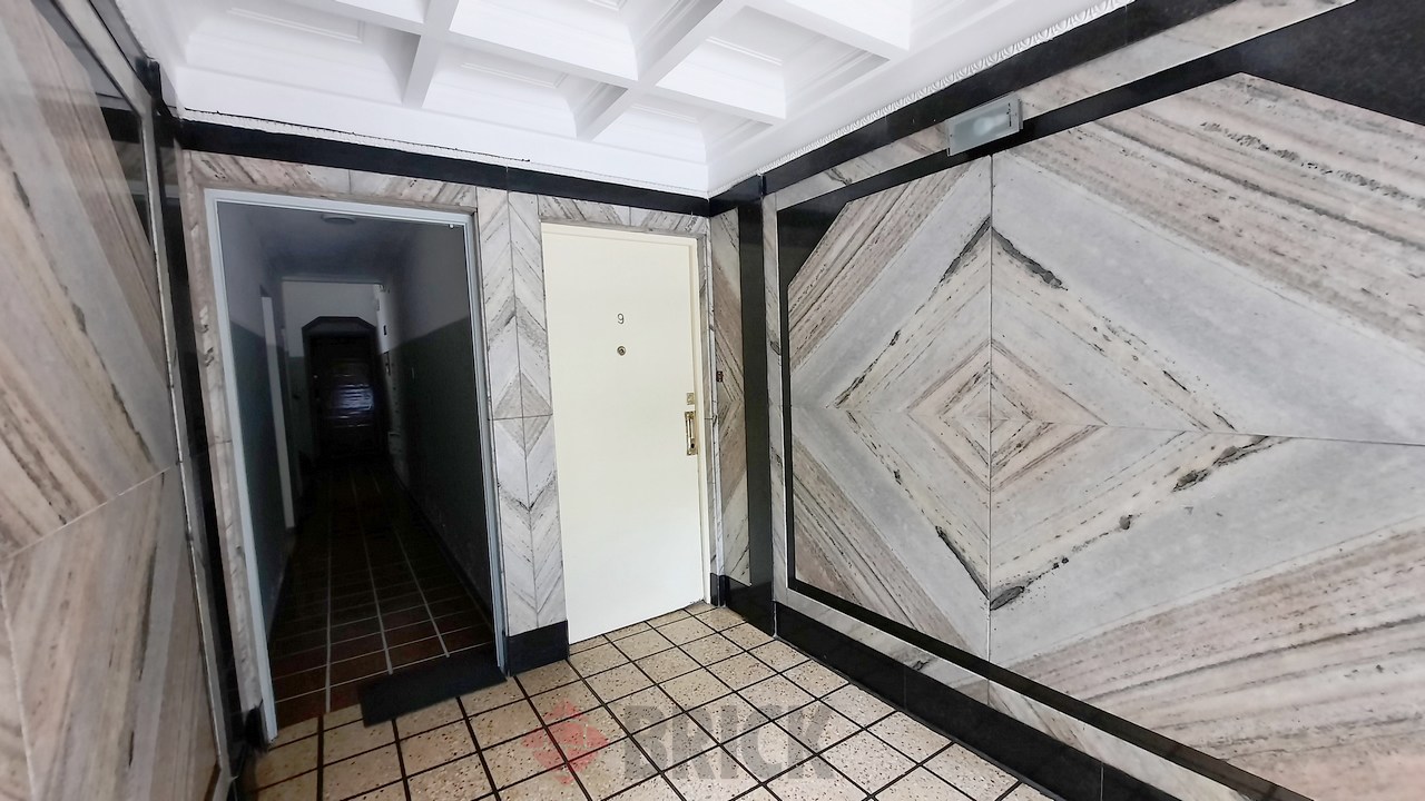 AGUIRRE al 1100 Piso PB 23