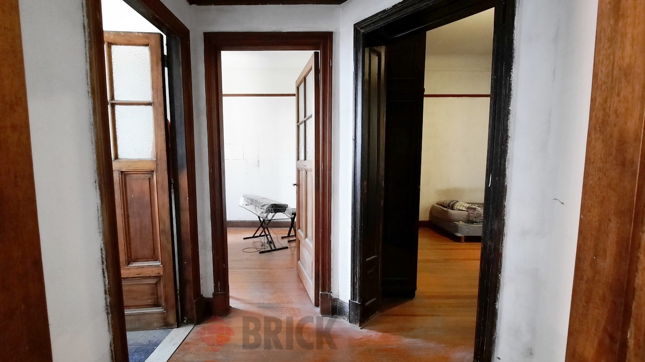 RIVADAVIA, AV. al 3200 Piso 2 13