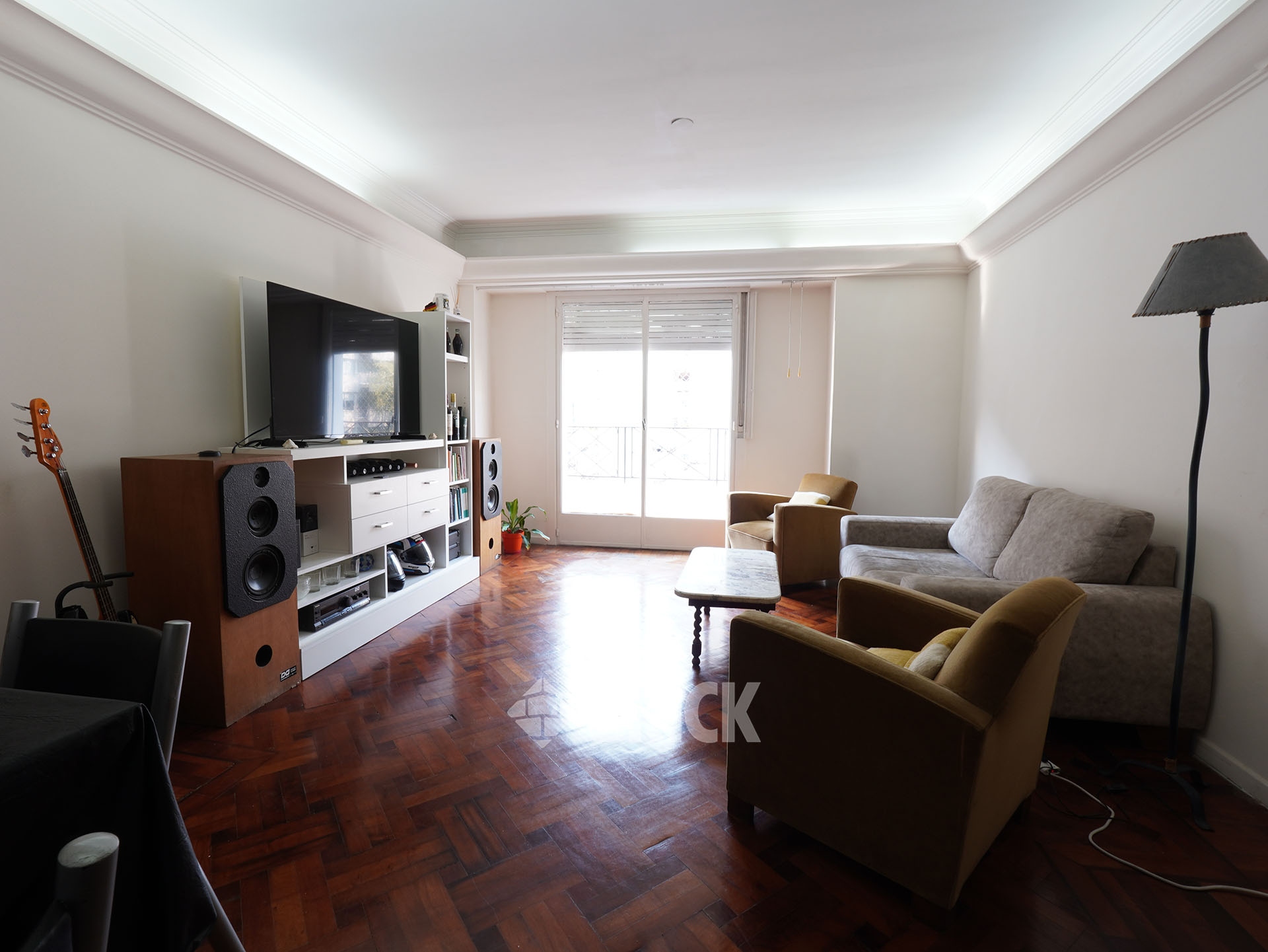 CAMARGO al 800 Piso 4 1