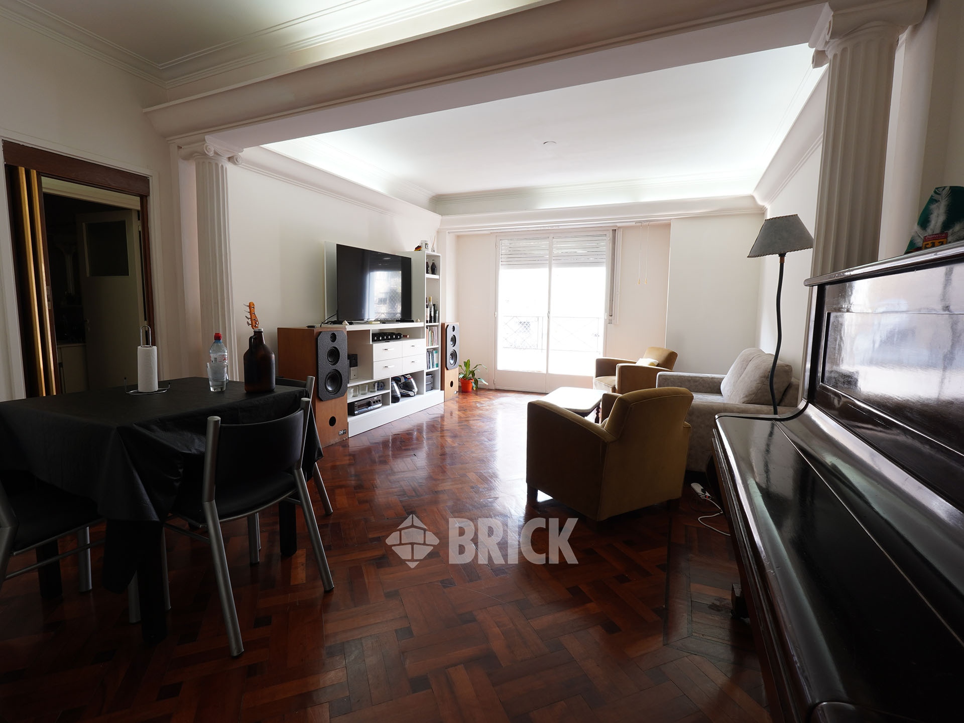 CAMARGO al 800 Piso 4 3