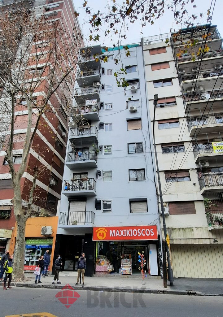 SARMIENTO al 3500 Piso 6 13
