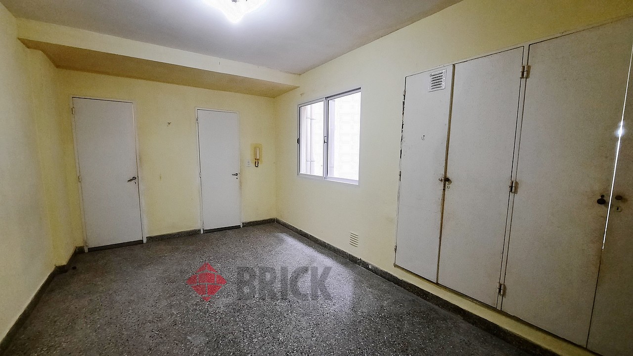 SARMIENTO al 3500 Piso 6 1