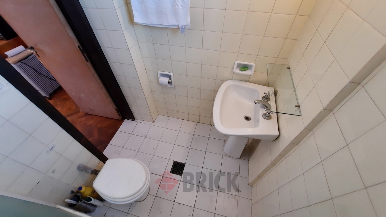 SANTIAGO DEL ESTERO al 600 Piso 7 15
