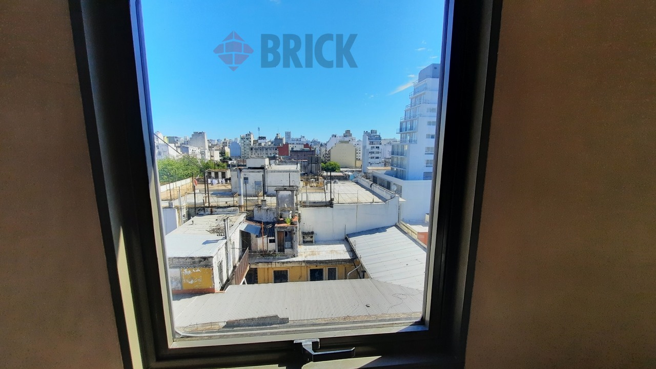 SANTIAGO DEL ESTERO al 600 Piso 7 18