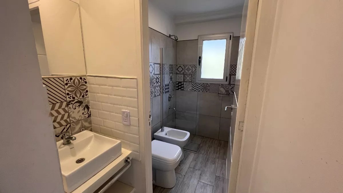 LAS GAVIOTAS (CALLE 30) 10