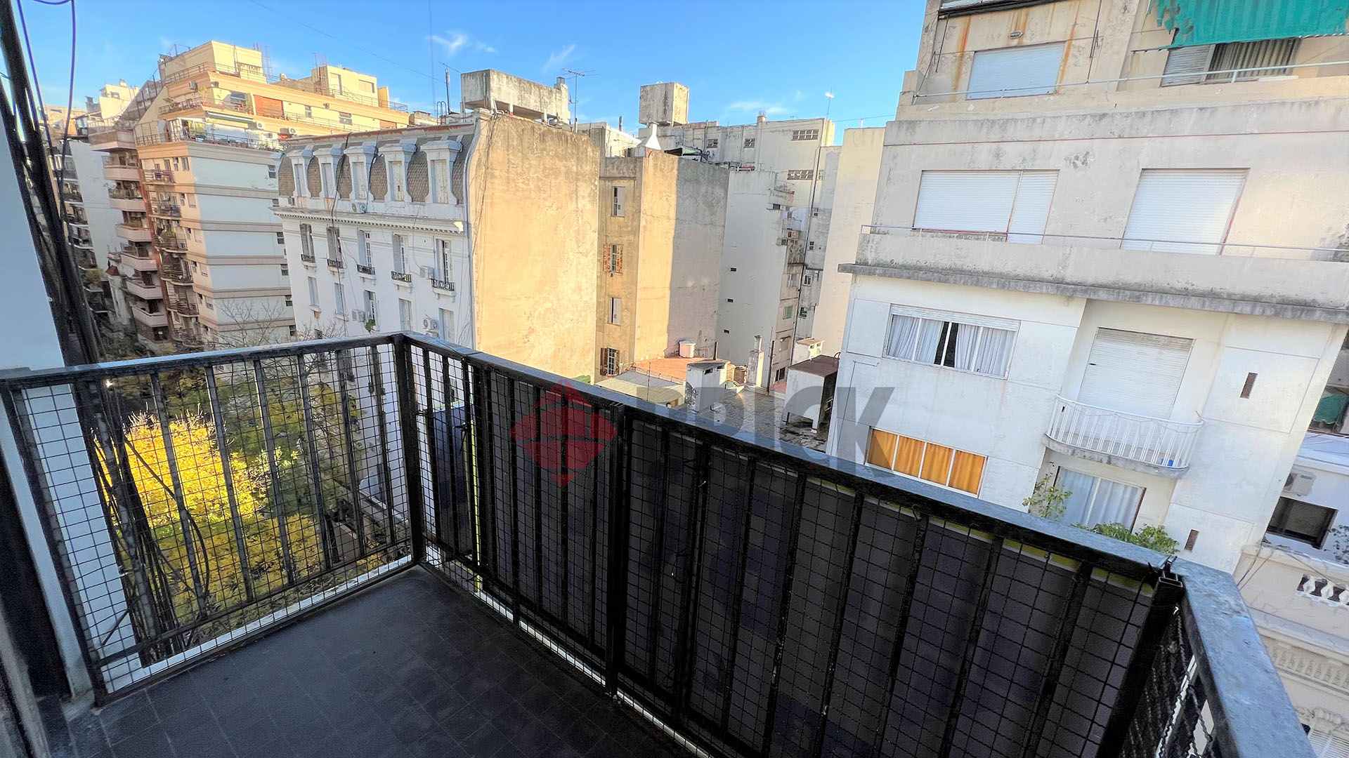 ALBERTI al 0 Piso 7 4