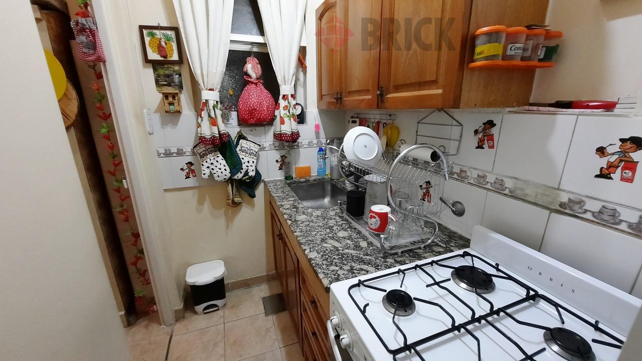 ECUADOR al 1300 Piso PB 16