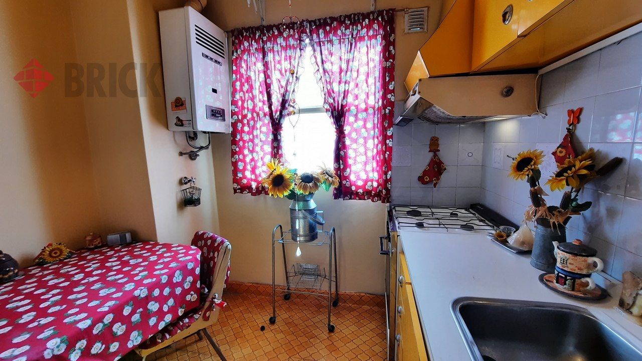 GRANADEROS al 400 Piso 2 16