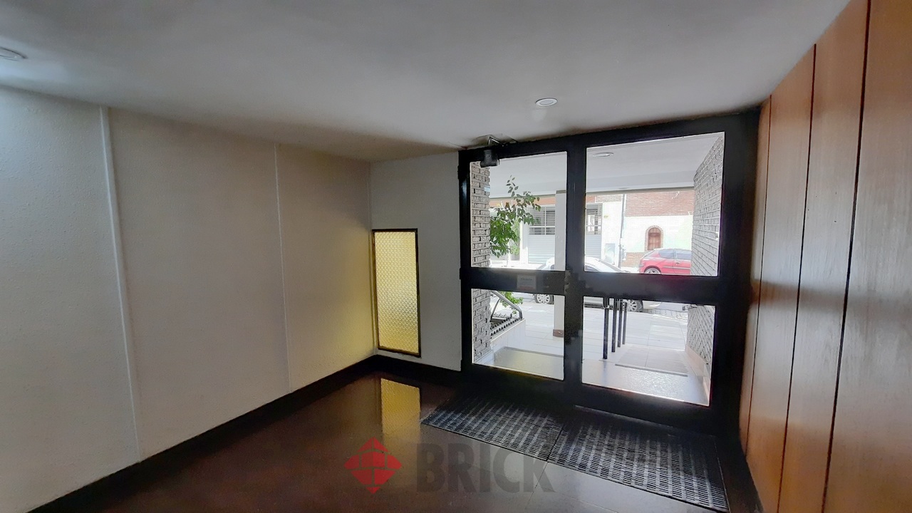 GRANADEROS al 400 Piso 2 18