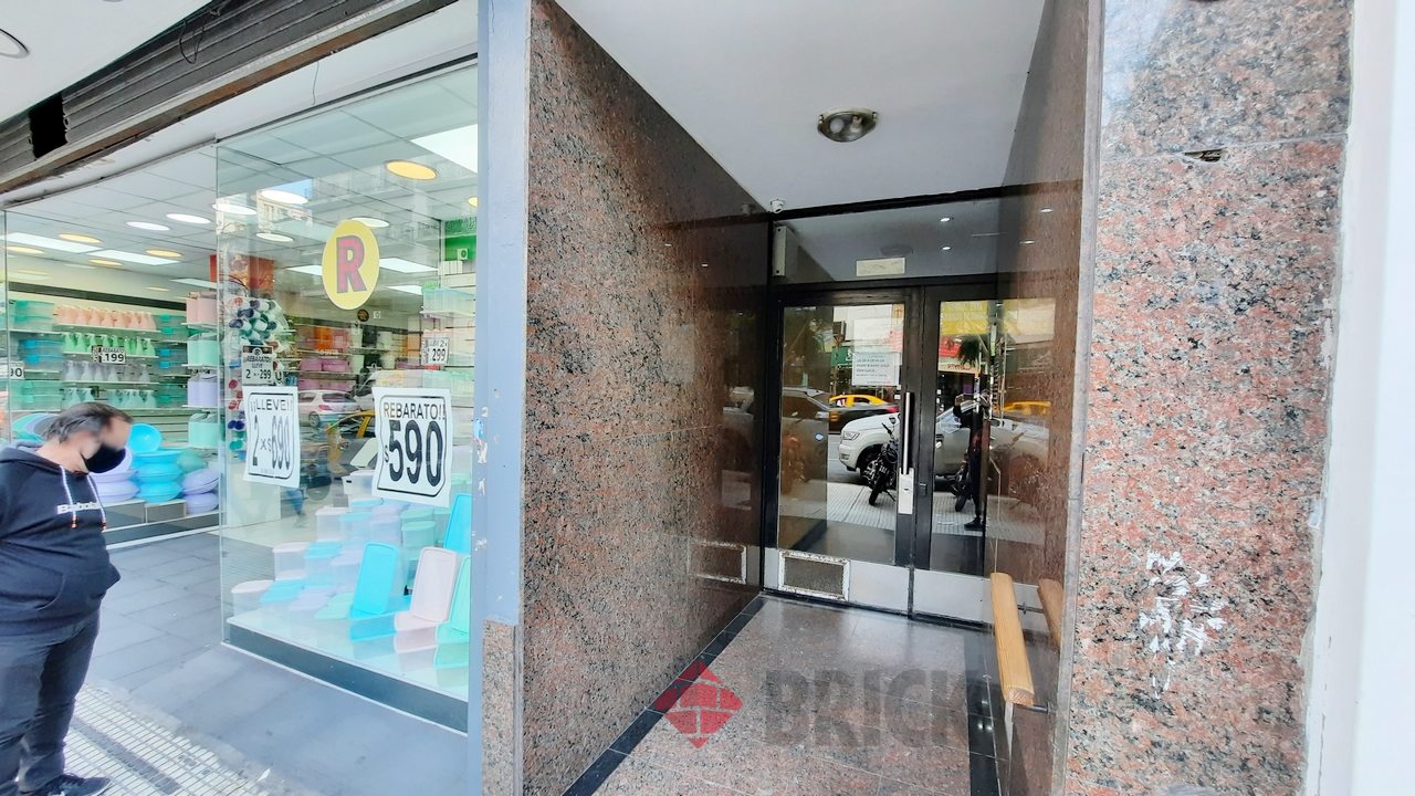 CORRIENTES, AV. al 2300 Piso 13 14