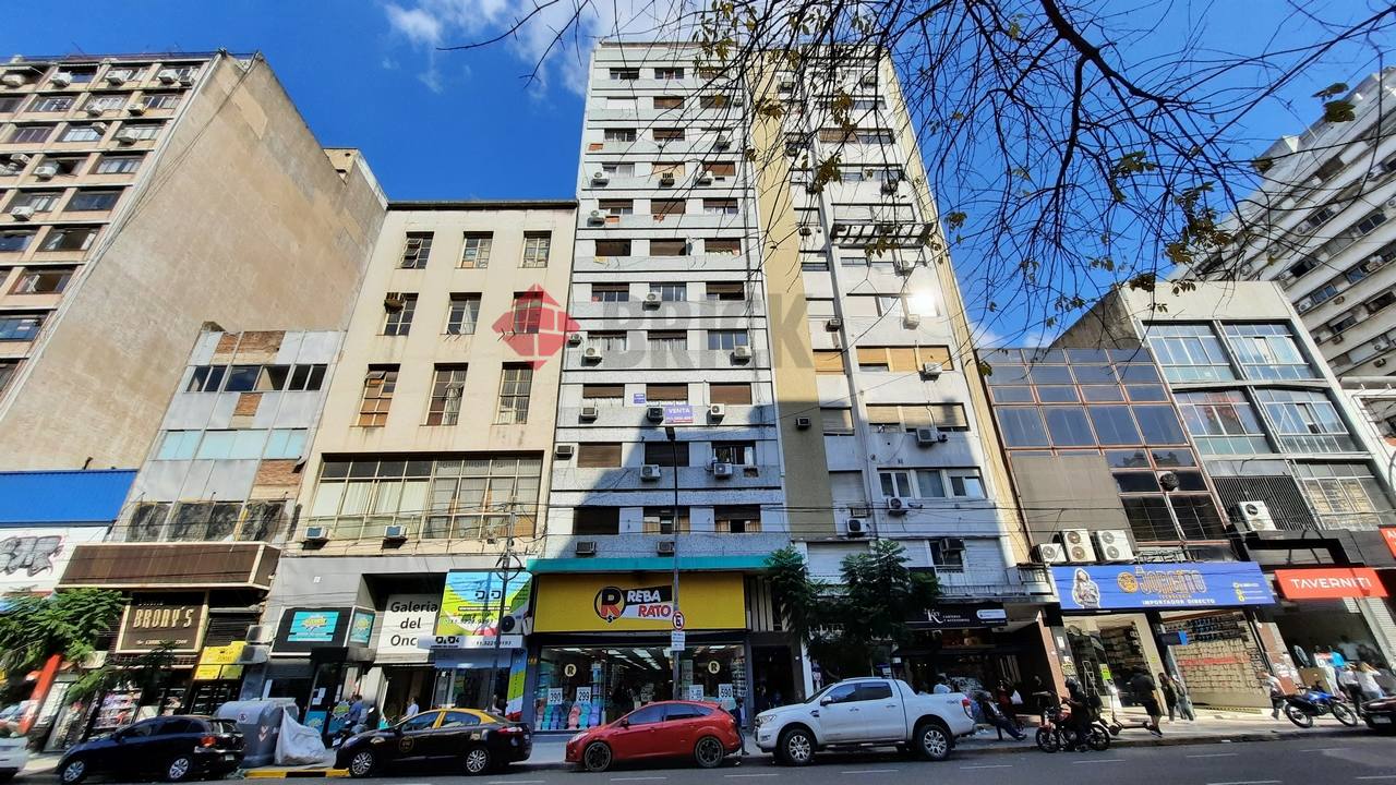 CORRIENTES, AV. al 2300 Piso 13 15