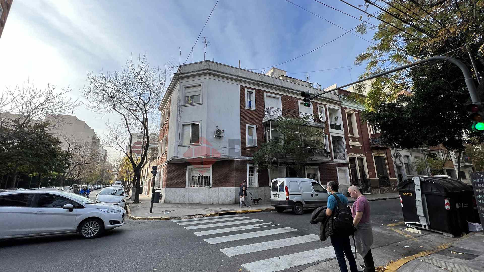 URQUIZA, GRAL. al 1100 Piso PB 12