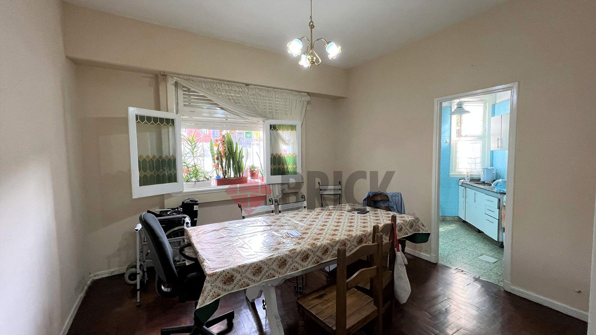 URQUIZA, GRAL. al 1100 Piso PB 1