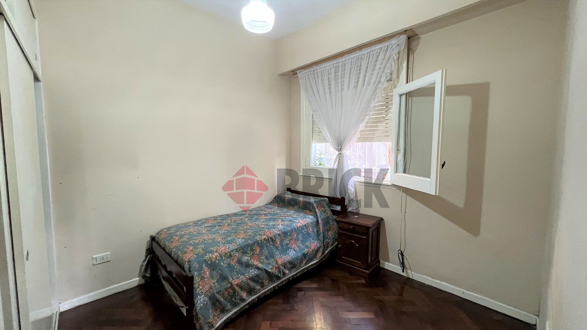 URQUIZA, GRAL. al 1100 Piso PB 7