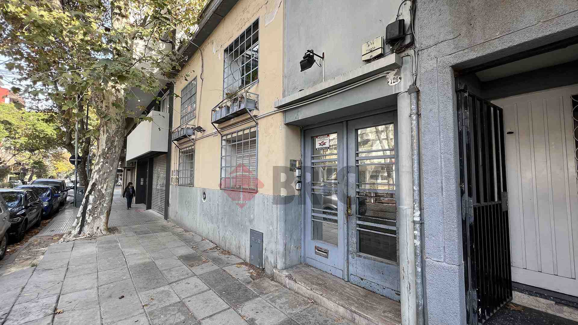 ACEVEDO al 700 Piso PB 14