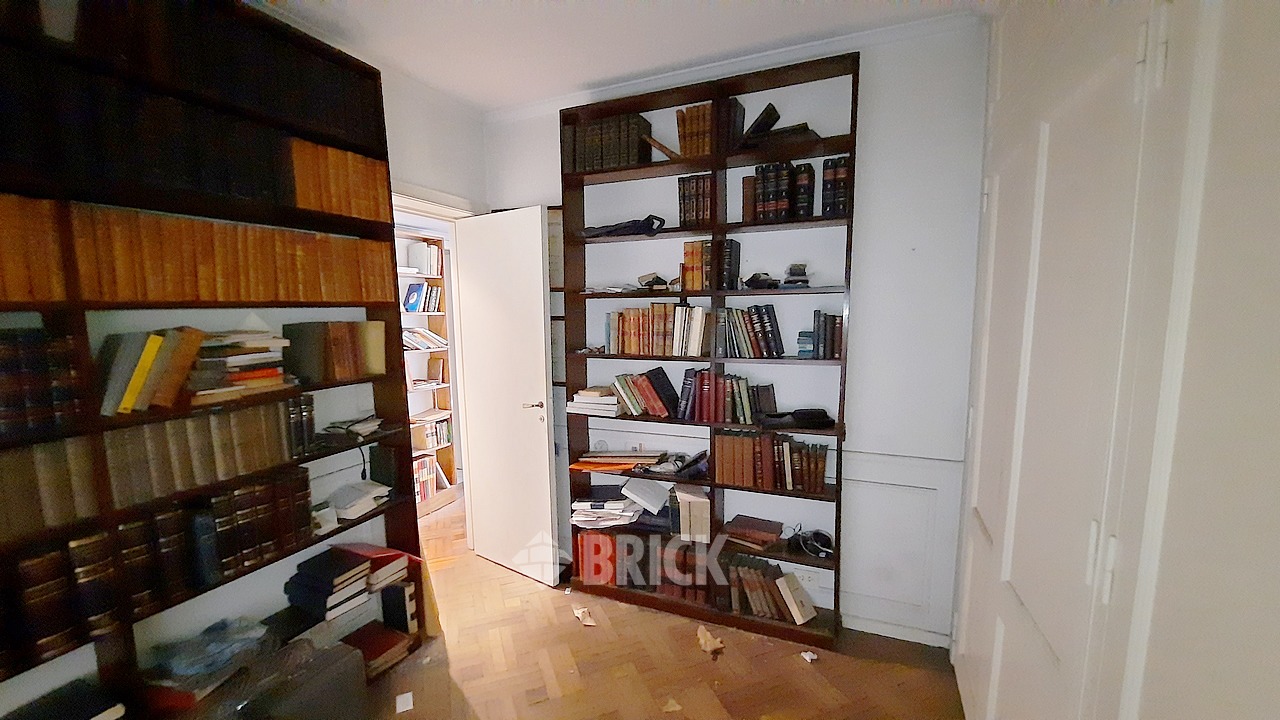 CALLAO, AV. al 1900 Piso 7 11